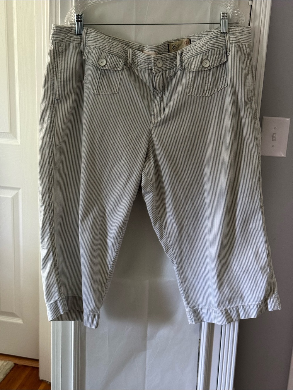 Vintage Limited Edition Gap Jeans Blue & White Hickory Striped Crops Size 20